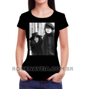Camiseta Feminina Baby Look Ioko e John Lennon Foto