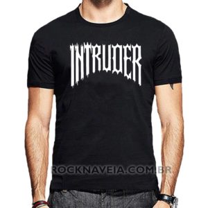 Camiseta Masculina Intruder